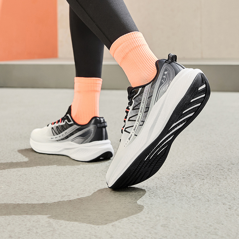 Xtep Tancheng Lite Winter Runn - Men'S Xtep Shoes 评论和价格